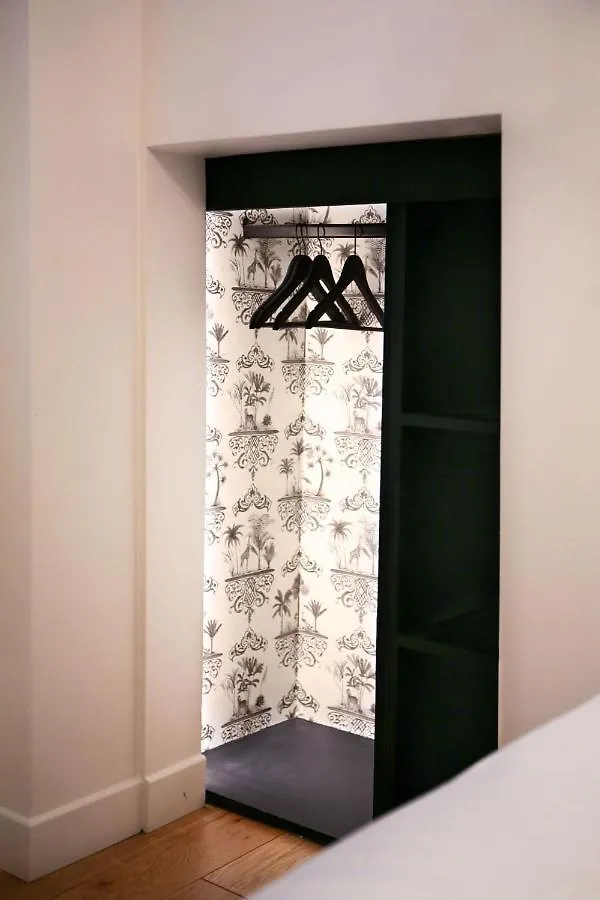 Sejour Romantique Avec Bain A Remous A Paris 9 -P6 Apartment